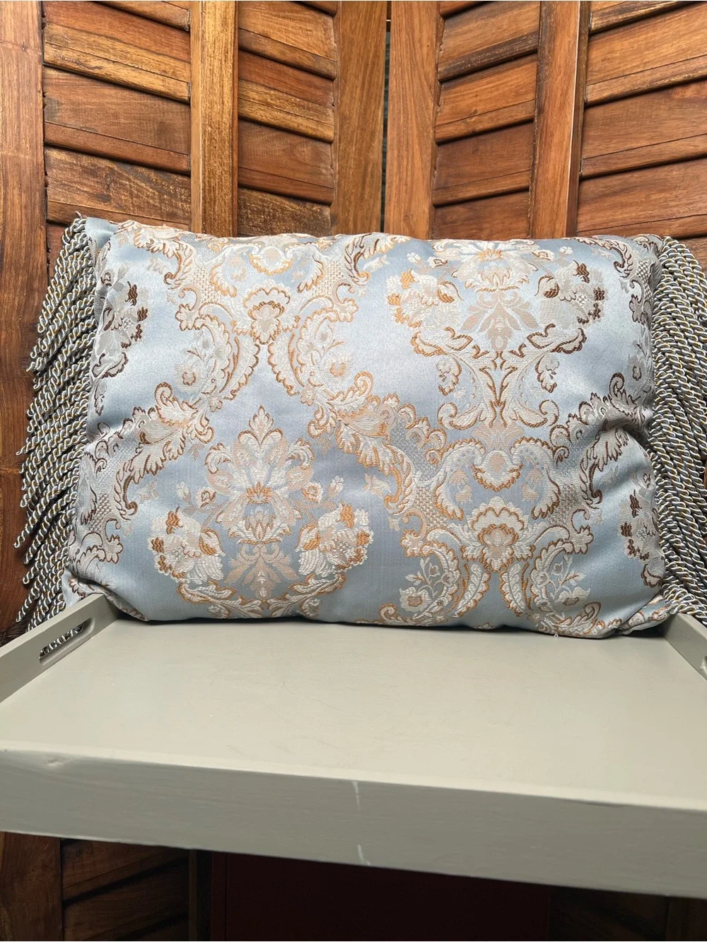 Custom luxurious blue